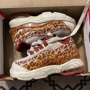 Nike Air Max 6C toddler size.